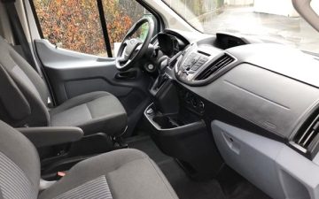 Rent  Ford Tourneo Custom 